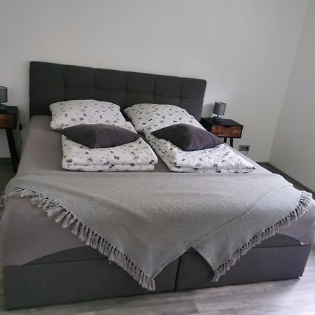 Ferienwohnung Waldbroel 발트브뢸 외부 사진